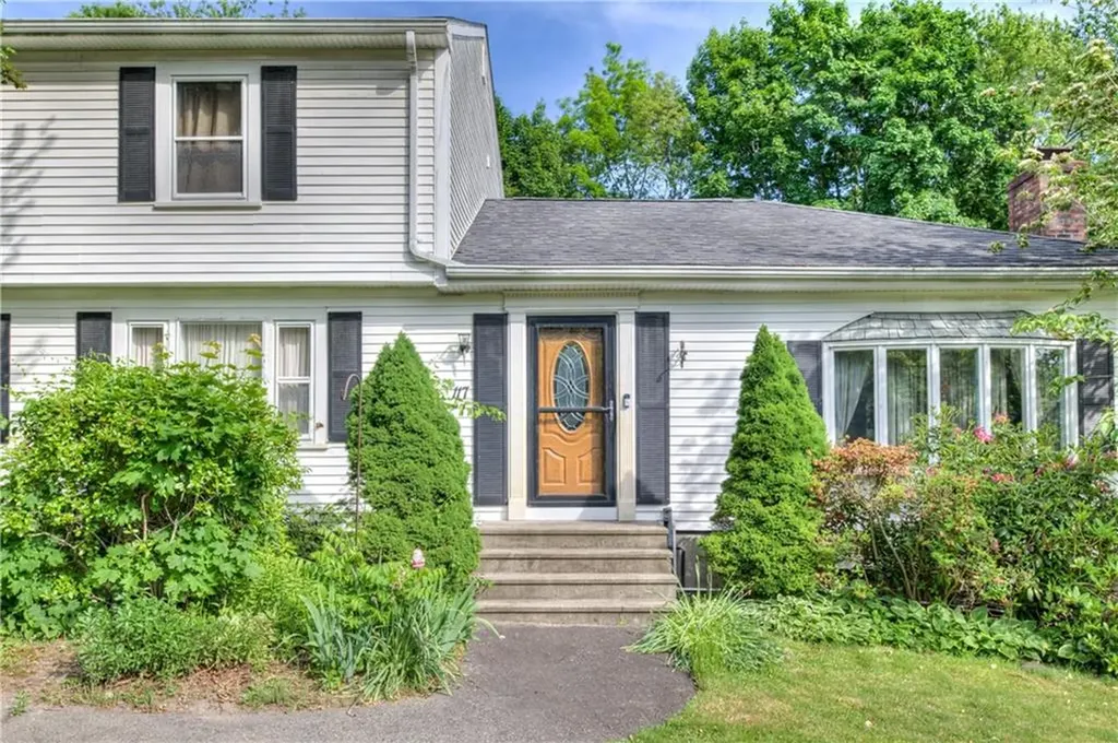 117 Bulgarmarsh Road Tiverton RI 02878