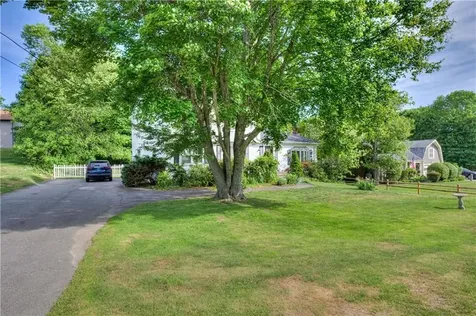 117 Bulgarmarsh Road Tiverton RI 02878