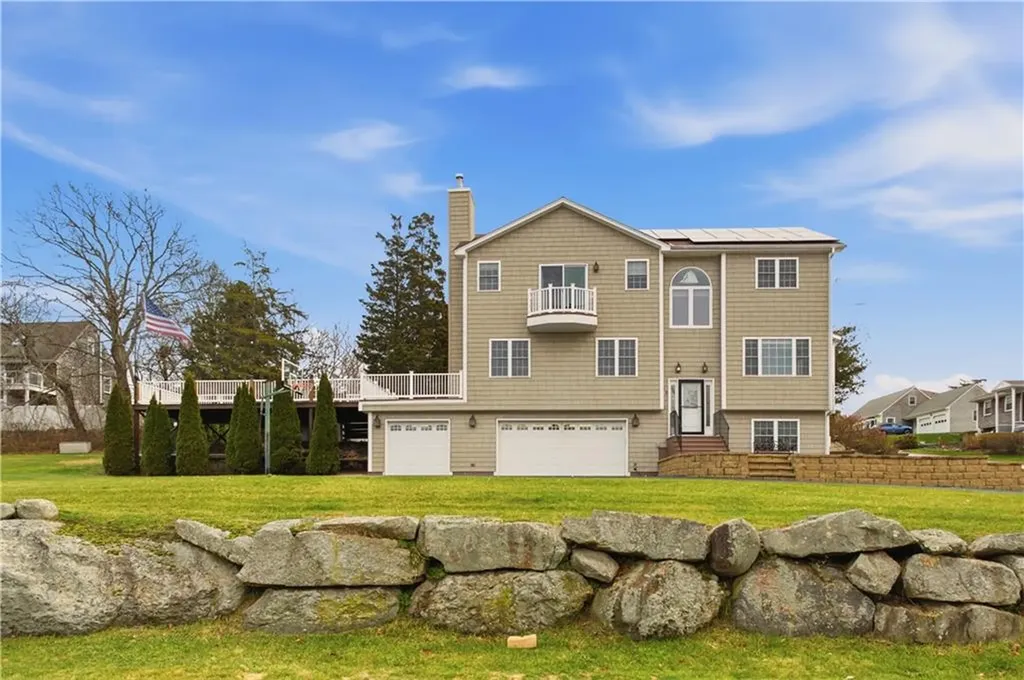 42 Lewis Street Tiverton RI 02878