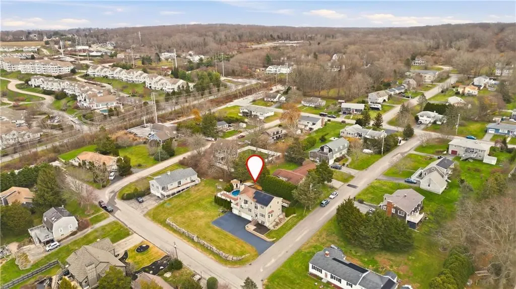42 Lewis Street Tiverton RI 02878
