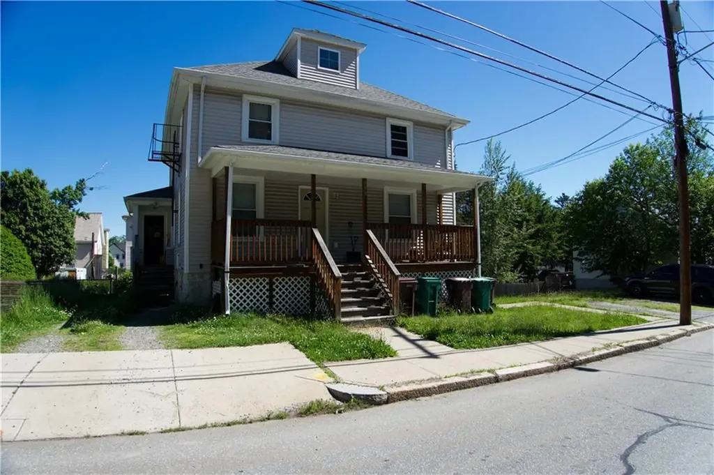 858 Bernon Street Woonsocket RI 02895