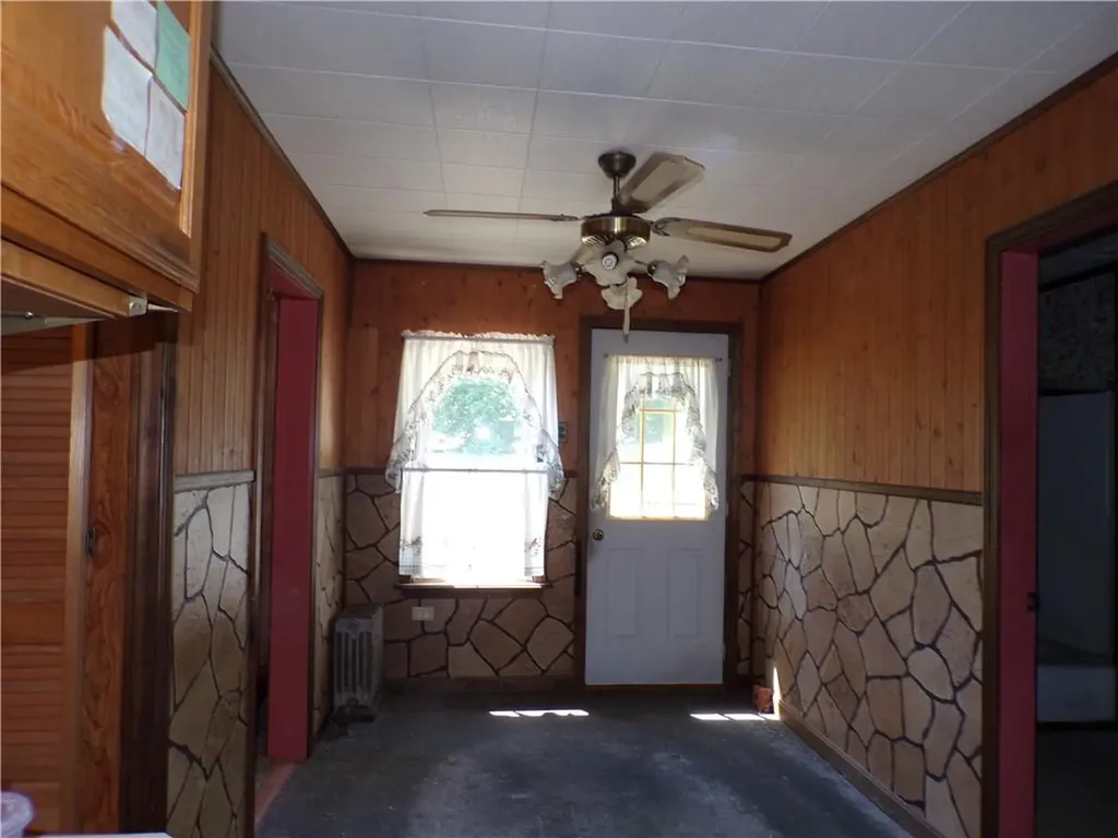 314 Arlington Avenue Warwick RI 02889