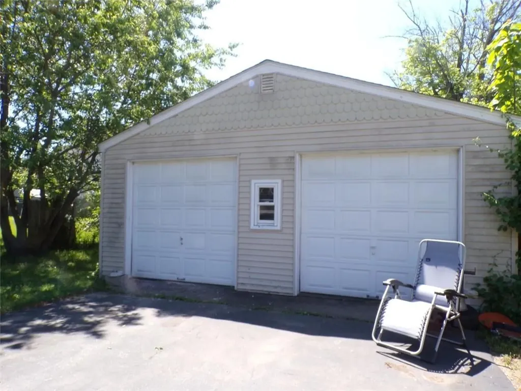 314 Arlington Avenue Warwick RI 02889