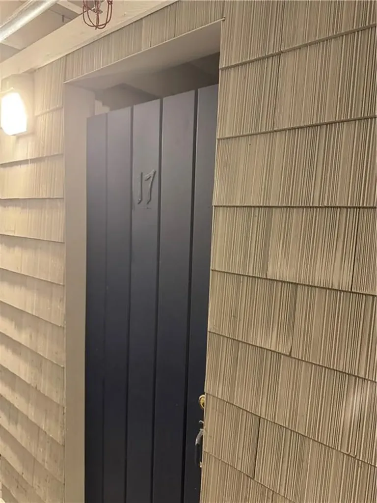 175 Bonnet Point Road Narragansett RI 02882