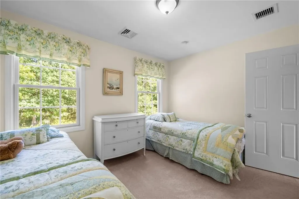 79 Clearview Drive Richmond RI 02892