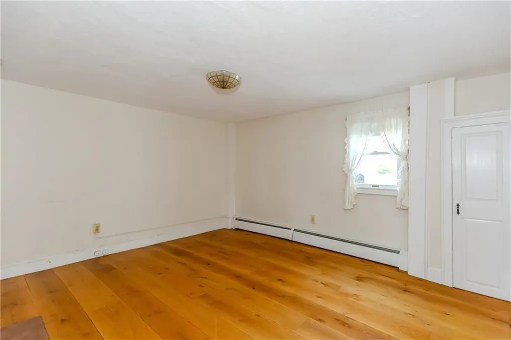 60 Colwell Road Smithfield RI 02828