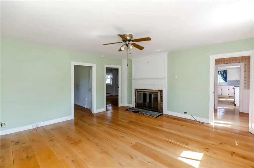 60 Colwell Road Smithfield RI 02828