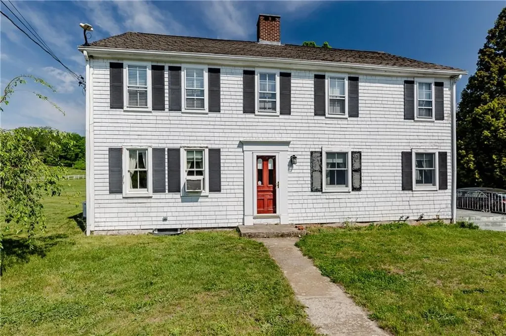 60 Colwell Road Smithfield RI 02828