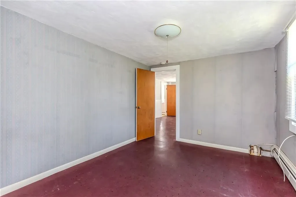 60 Colwell Road Smithfield RI 02828
