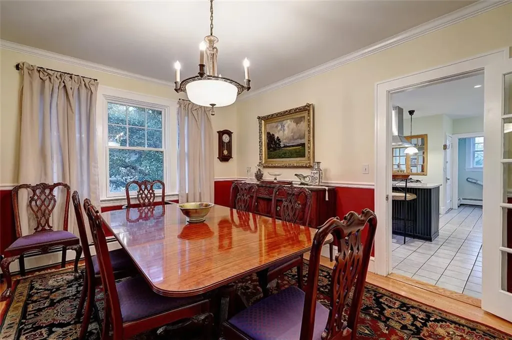 20 Grotto Avenue Providence RI 02906