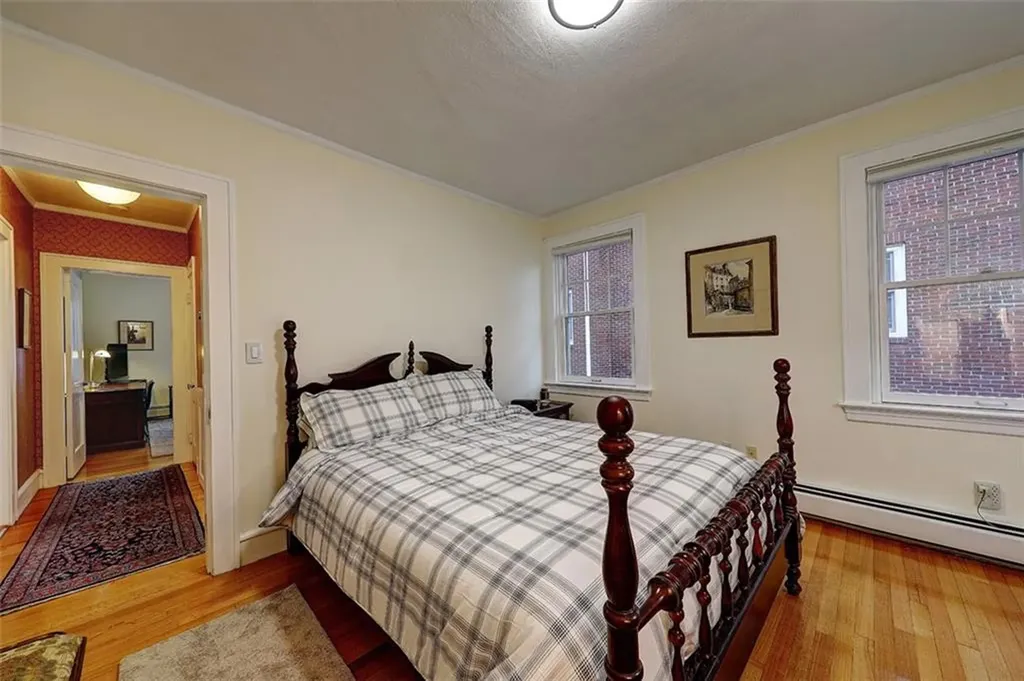 20 Grotto Avenue Providence RI 02906