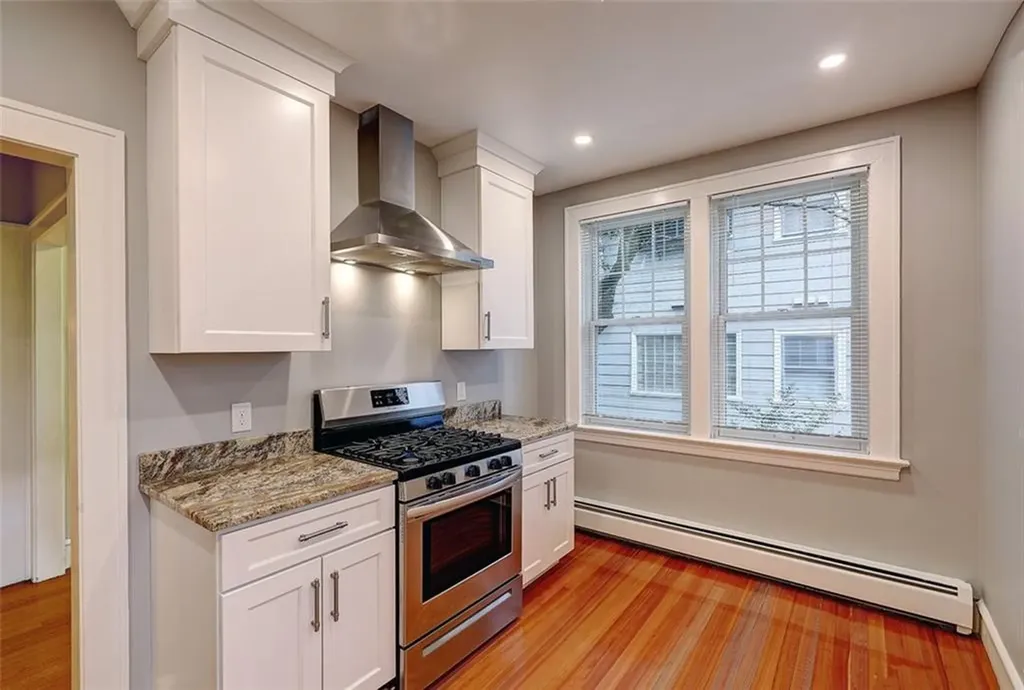 20 Grotto Avenue Providence RI 02906
