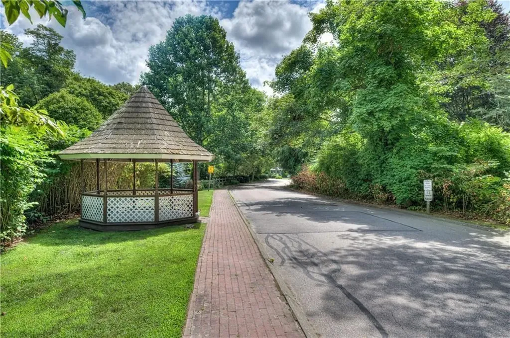103 Browns Farm Drive South Kingstown RI 02881