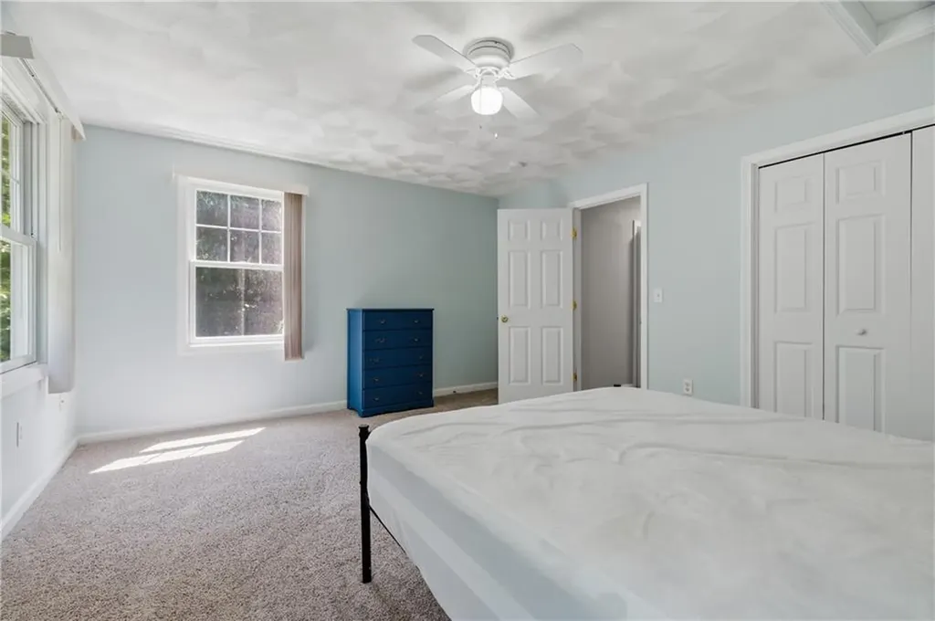 8 Susan Circle South Kingstown RI 02879