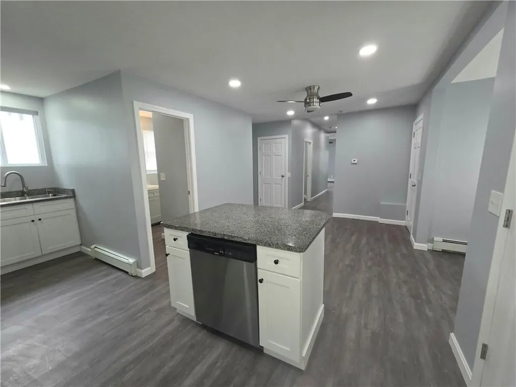32 Gooding Street Pawtucket RI 02860