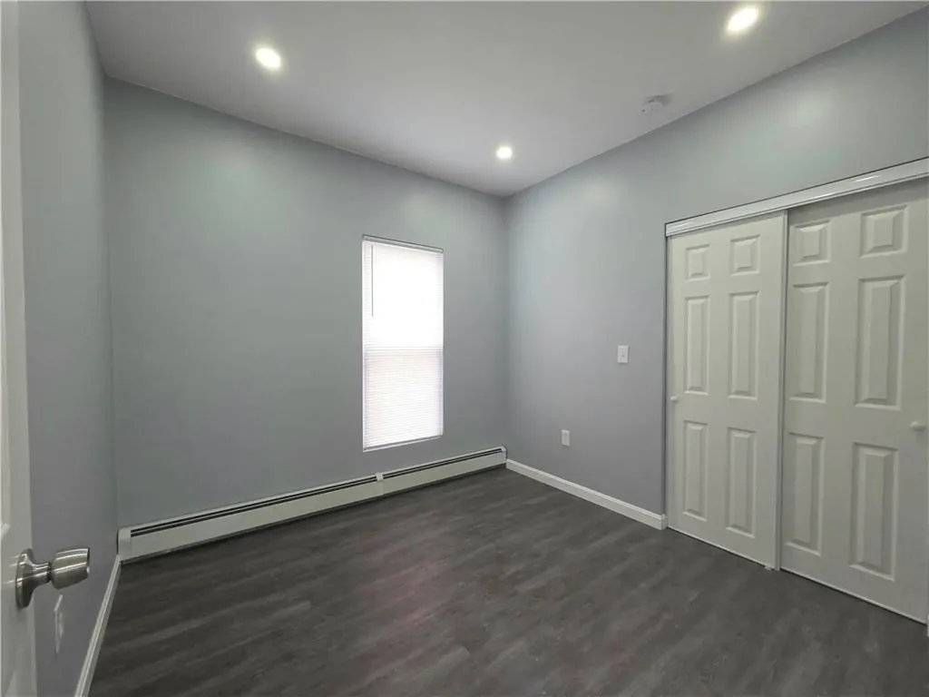 32 Gooding Street Pawtucket RI 02860