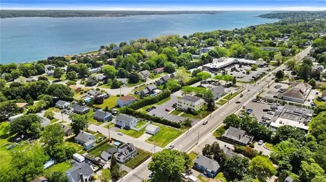 3055 East Main Road Portsmouth RI 02971