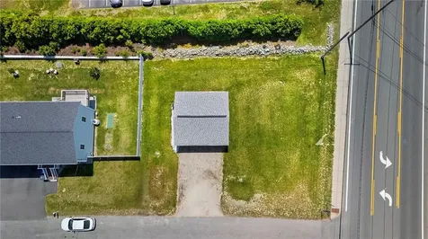 3055 East Main Road Portsmouth RI 02971