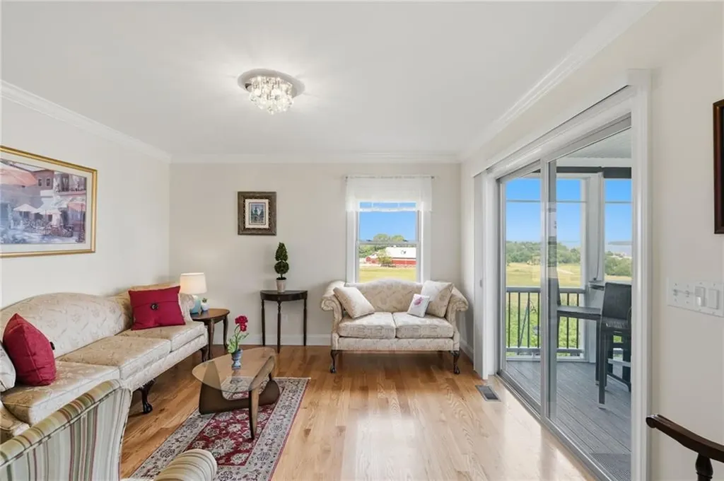66 Mare Terrace Portsmouth RI 02871