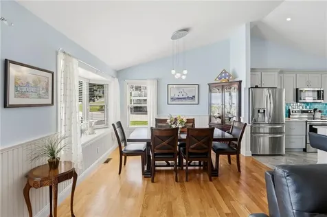 66 Mare Terrace Portsmouth RI 02871