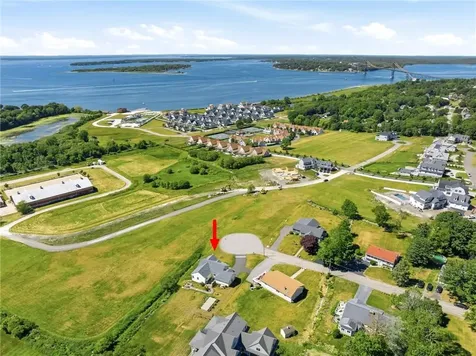 66 Mare Terrace Portsmouth RI 02871