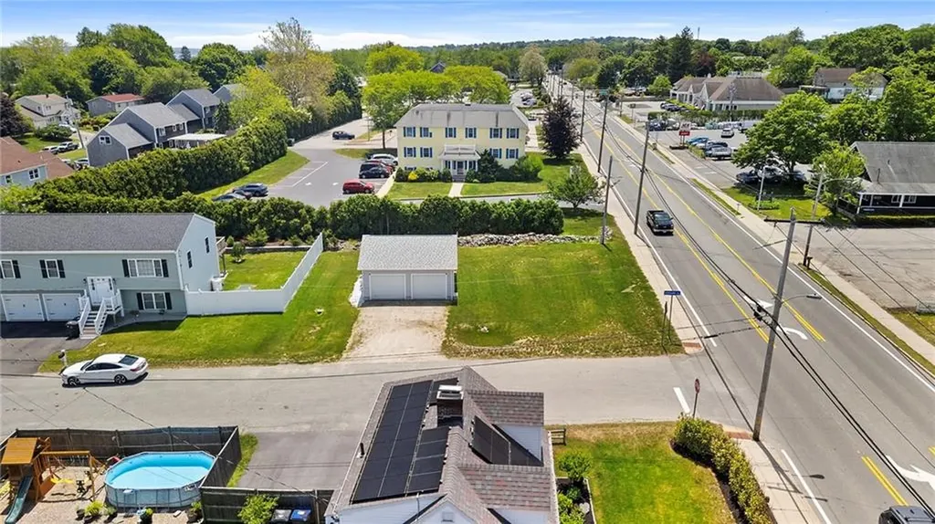 3055 East Main Road Portsmouth RI 02871