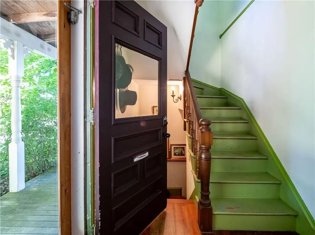12 Manton Street Warwick RI 02818