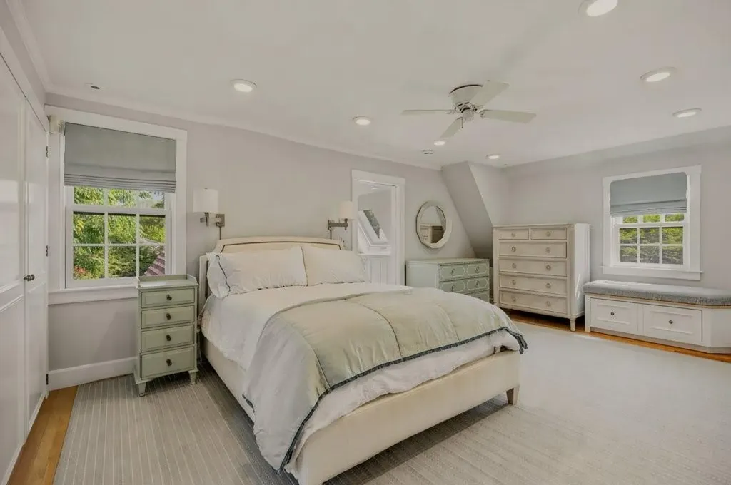148 Nanaquaket Road Tiverton RI 02878