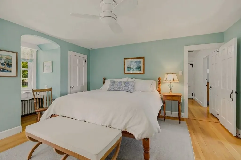 148 Nanaquaket Road Tiverton RI 02878