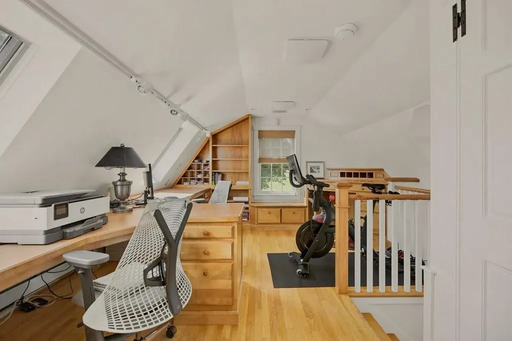 148 Nanaquaket Road Tiverton RI 02878
