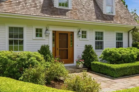 148 Nanaquaket Road Tiverton RI 02878