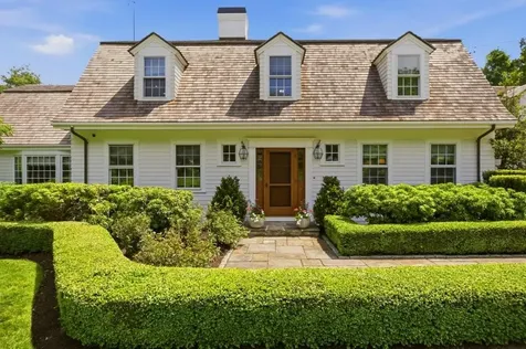 148 Nanaquaket Road Tiverton RI 02878