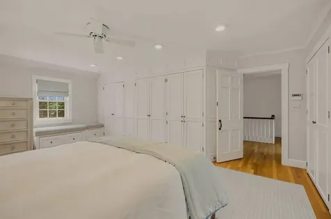 148 Nanaquaket Road Tiverton RI 02878