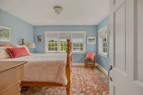 148 Nanaquaket Road Tiverton RI 02878
