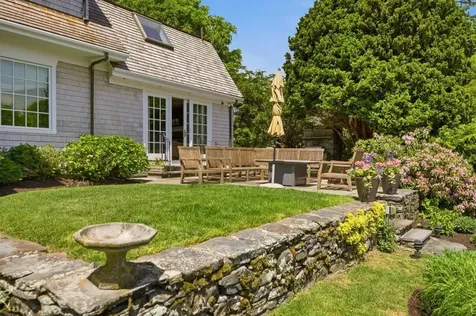 148 Nanaquaket Road Tiverton RI 02878
