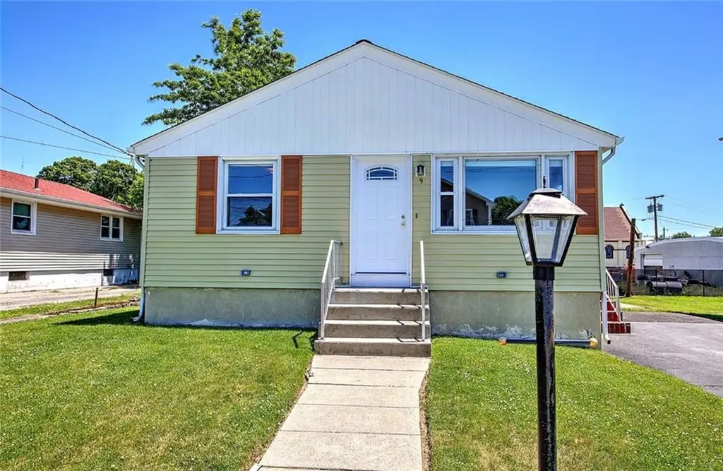 9 Custer Avenue Johnston RI 02919