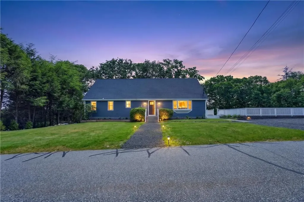 40 Pound Road Westerly RI 02891