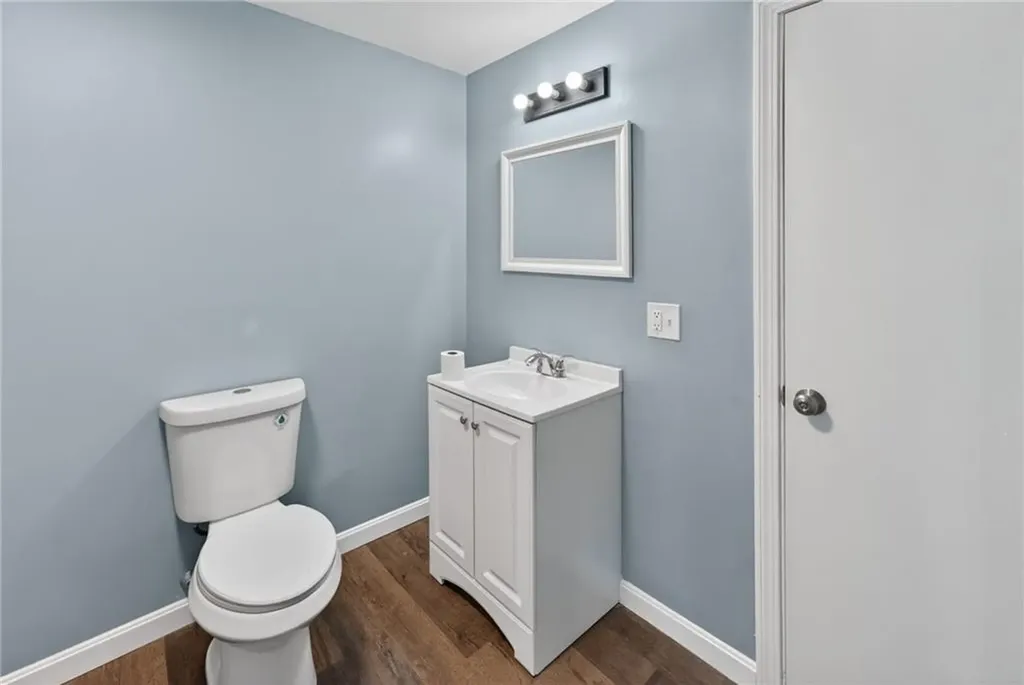 40 Pound Road Westerly RI 02891