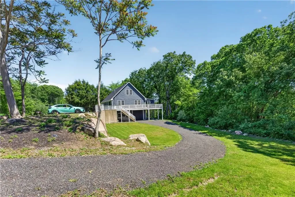 40 Pound Road Westerly RI 02891
