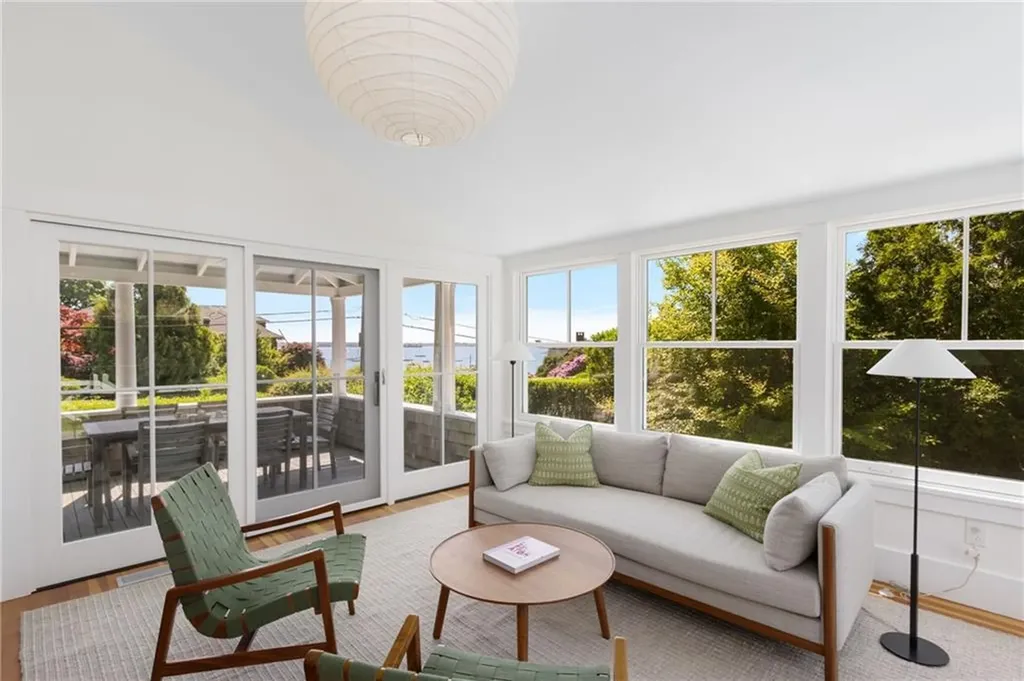 47 Longfellow Road Jamestown RI 02835