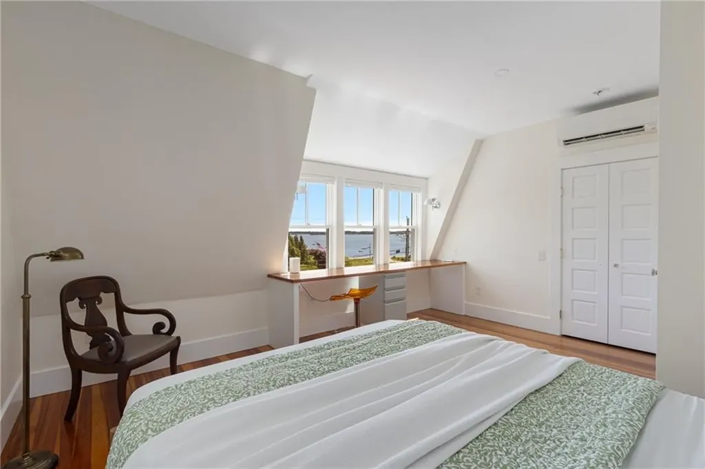 47 Longfellow Road Jamestown RI 02835