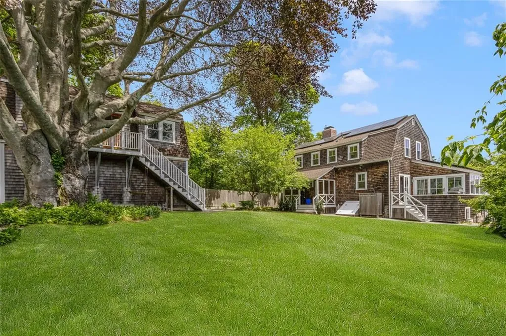 47 Longfellow Road Jamestown RI 02835