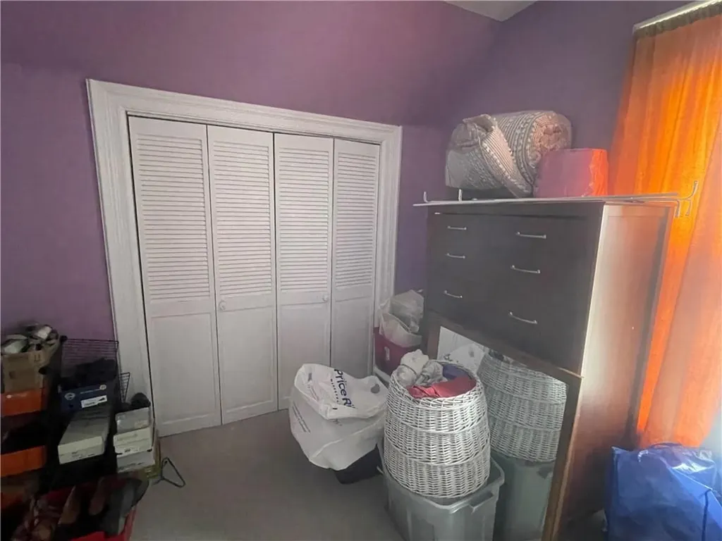 82 Jefferson Avenue Pawtucket RI 02860