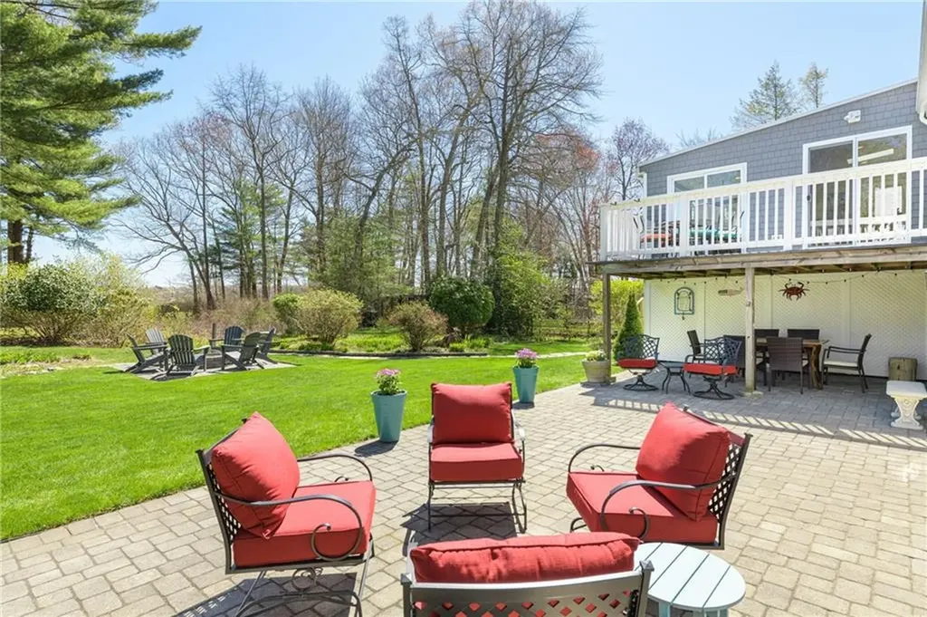 20 Bullock Avenue Barrington RI 02806