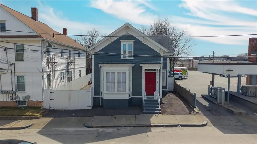 78 Jenks Street Central Falls RI 02863