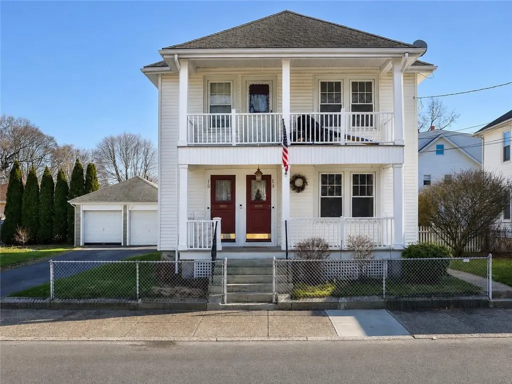 13 15 Cameron Street Pawtucket RI 02861