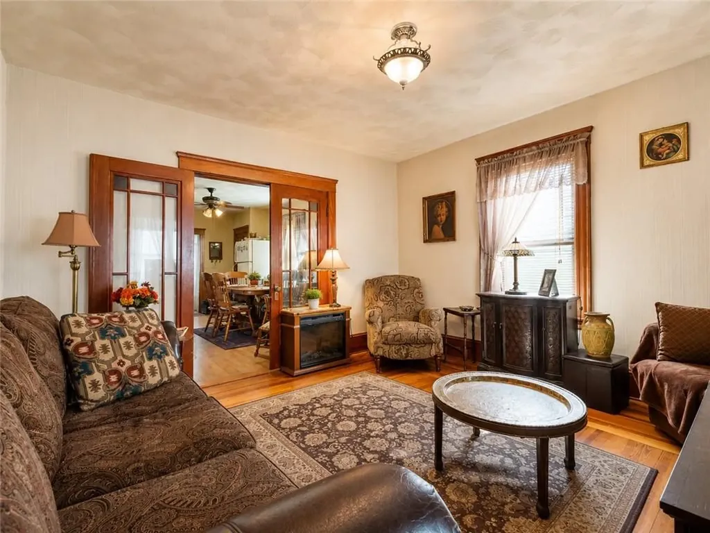 13 15 Cameron Street Pawtucket RI 02861