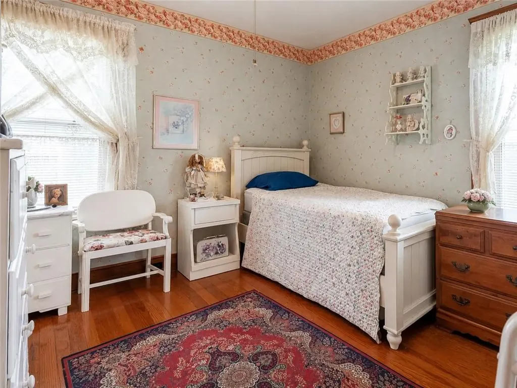 13 15 Cameron Street Pawtucket RI 02861