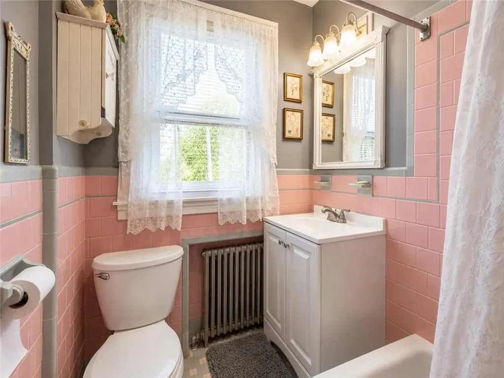 13 15 Cameron Street Pawtucket RI 02861