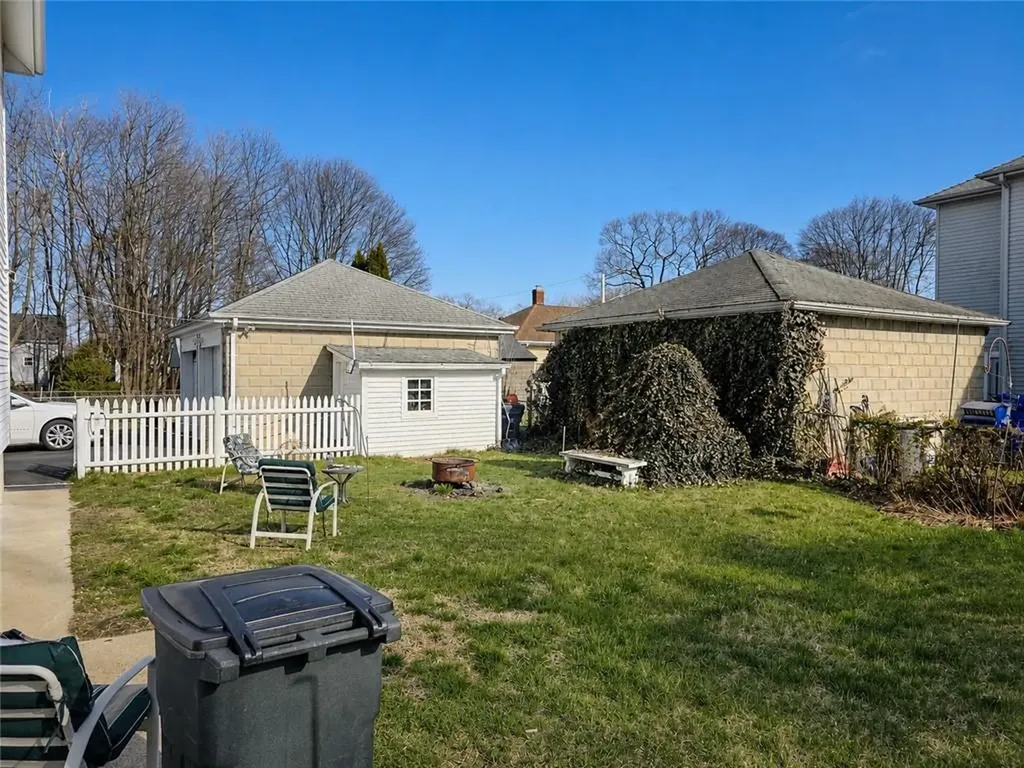 13 15 Cameron Street Pawtucket RI 02861